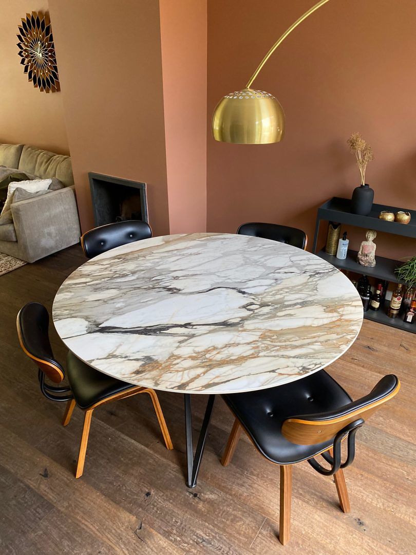 IDIMEX Eetgroep Loire/RAVI met ronde tafel en 4 stoelen, wit